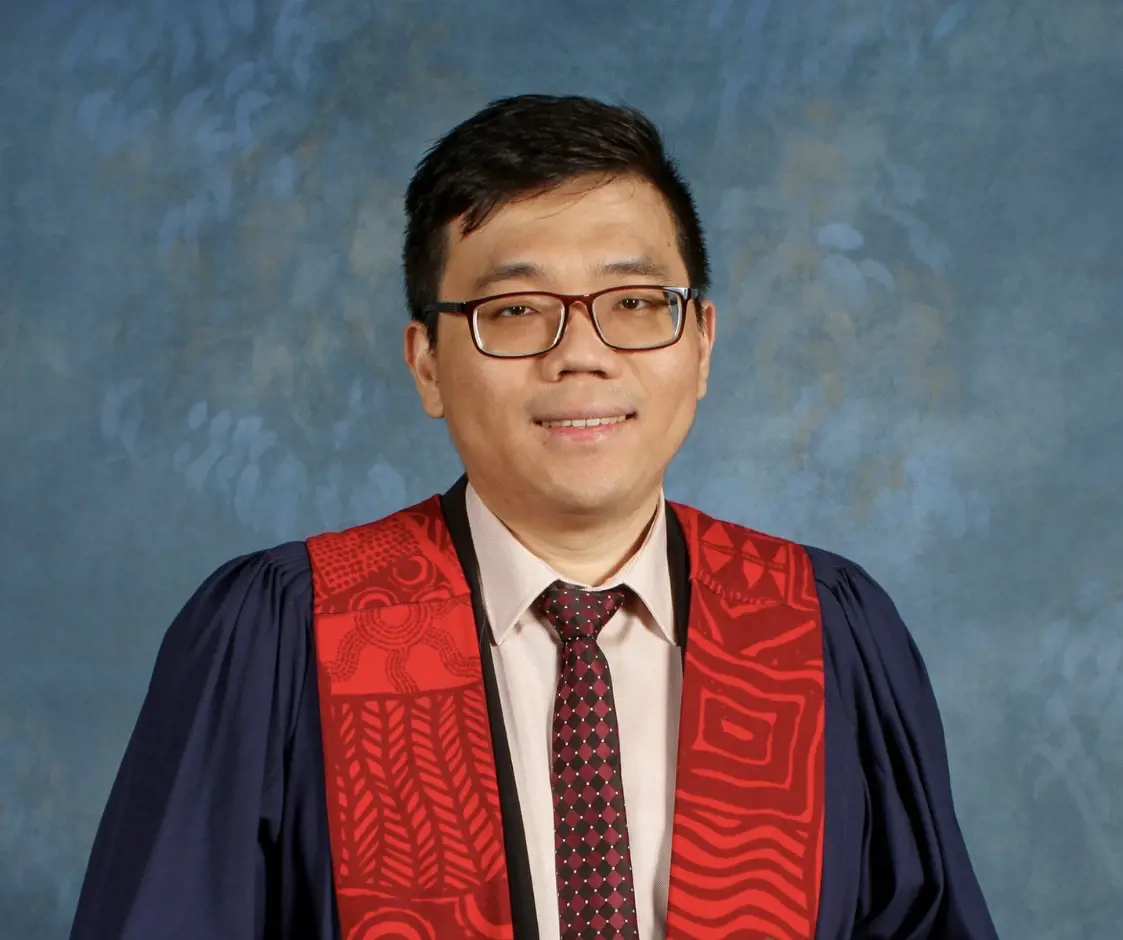 Dr Min Ko